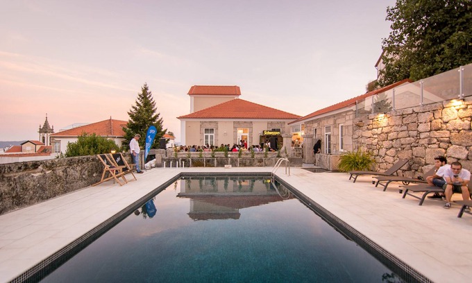 Covilha Bed & Breakfast | Casa das Muralhas