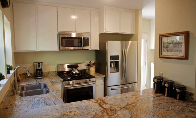 Yountville House | Casa de Coyote , Fantastic getaway in Historic Old Town, Yountville