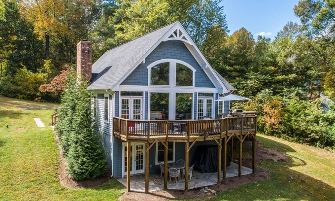 Morgan II House | Casa De Lago