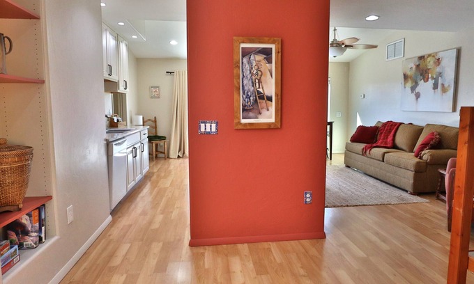 Tanuri Hills House | Casa De Monte Vista Pet Friendly
