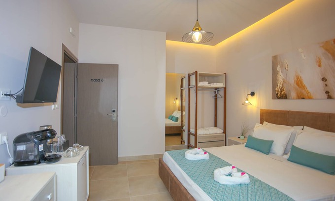 Old Town Hotel | Casa de Potie-casa 6: Double Room With Sauna in the Heart of Chania Old Town