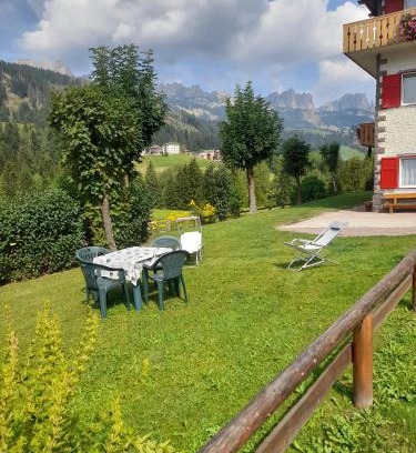 Moena Apartment | Casa Defrancesco - with Garden
