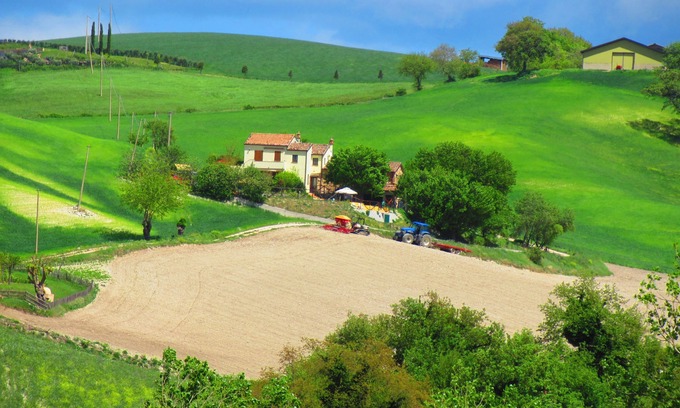 Arcevia House | Casa dei Sogni d'Oro, private pool 12x6m, very quiet location
