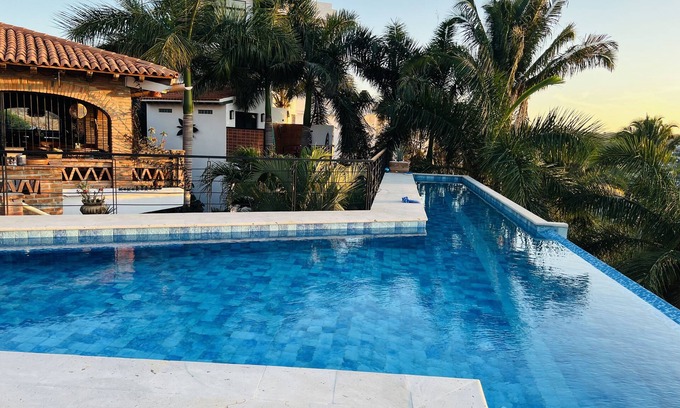 North End House | CASA DEL CIELO is a 4 bedroom Sayulita villa with a spectacular pool.