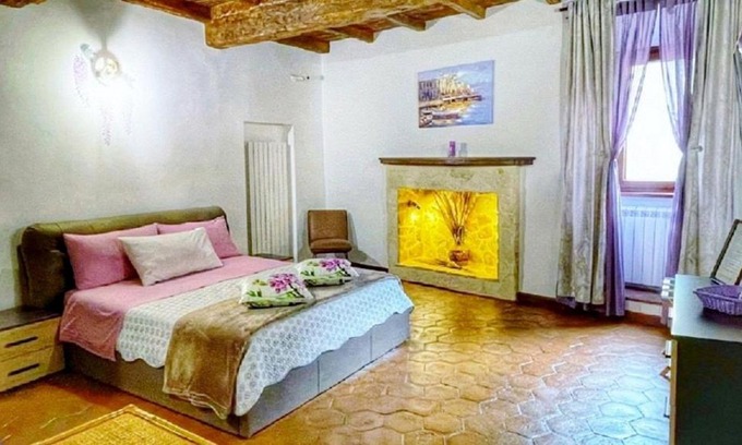 Bagnoregio Apartment | Casa del Glicine-monolocale centro storico con parcheggio gratuito, e self check-in