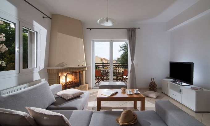 Gournai House | Casa Di Giovani 50m by the sea