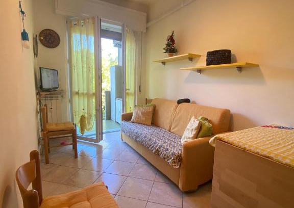 Borghetto Santo Spirito Apartment | CASA DI NEMO