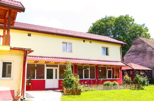 Vladeni Bed & Breakfast | Casa Doboş