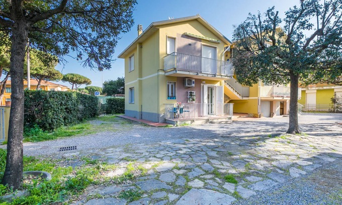 Marina di Cecina Apartment | Casa e mare by Interhome