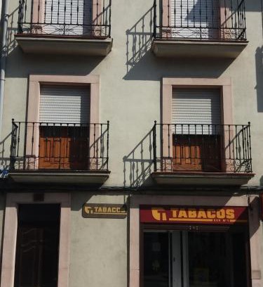 Mombeltran Apartment | Casa El Reloj