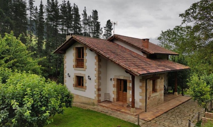 Arguebanes Ski Chalet | Casa el Viñadal