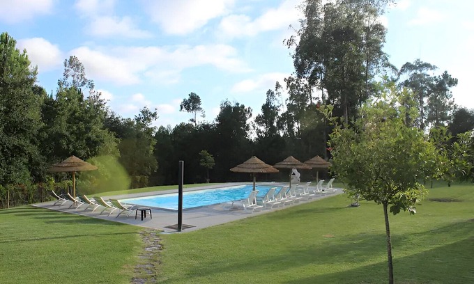 Pelariga Villa | Casa EmCanto - Swimming pool, games room, cinema with capacity for 16 guests
