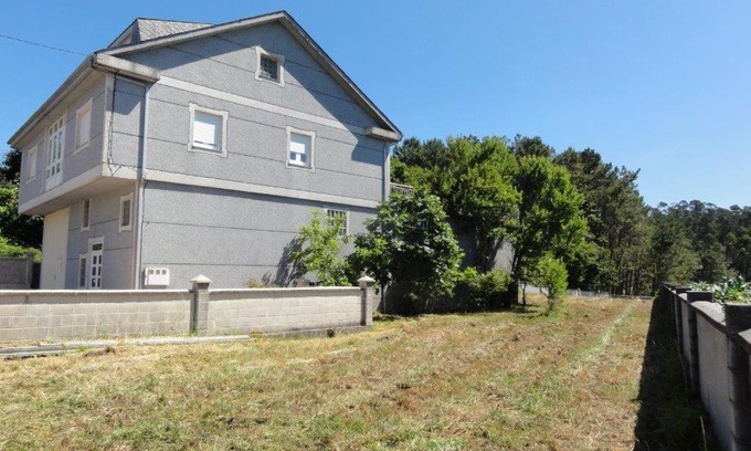 Frije House | Casa Emiliano