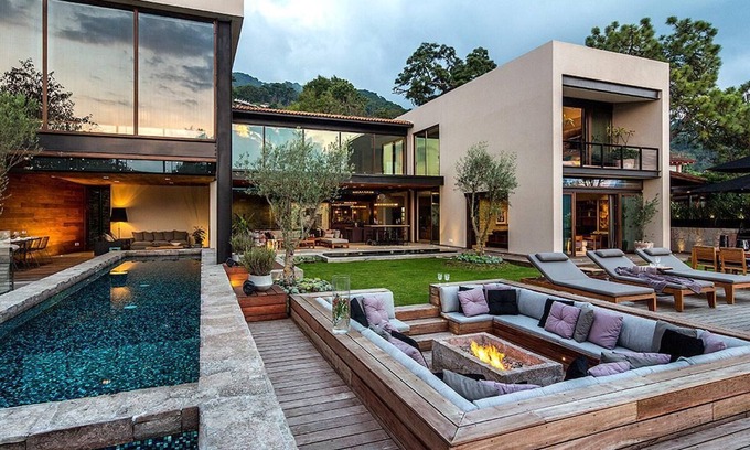 Valle de Bravo House | Casa Escondida: With spectacular lake and forest view