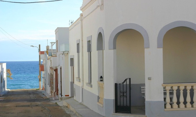 Marina di Mancaversa Villa | Casa Estilo Espanol - Marina Di .