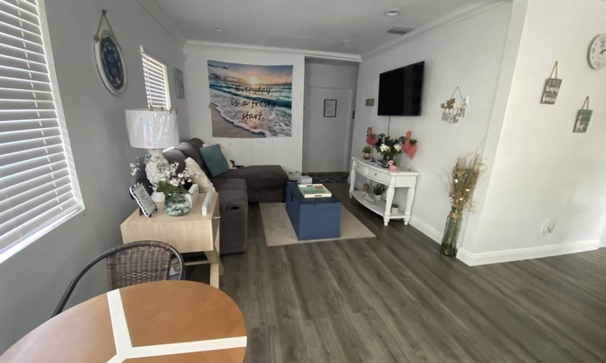Sailboat Bend House | Casa Flamingo Beach House in Las Olas Fort Lauderdale Historic District