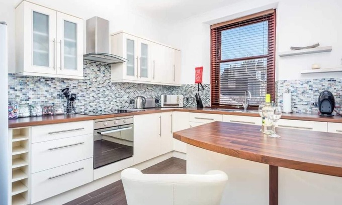 Broughty Ferry Apartment | Casa Fresa - Union House - Central Broughty Ferry