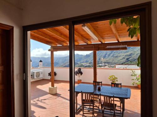 Tejeda House | Casa Guayasén