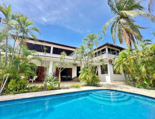 Carrizalillo Villa | Casa Horizonte Ocean view and Carrizalillo access