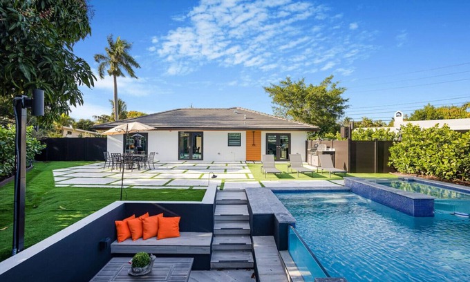 Lauderdale Isles House | Casa Iguana/LuxWaterfront Oasis/3bedroom/2bath