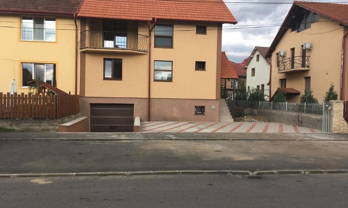 Cimpia Turzii Villa | Casa in zona linistita, Campia Turzii
