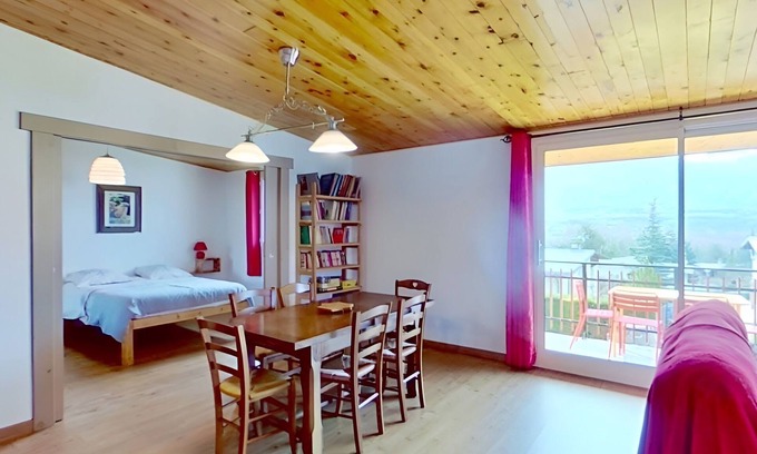Embrun Apartment | Casa-Isabelle pres du lac