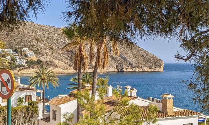 Paichi Villa | Casa Jem - a fabulous, modern, family villa for 8 guests