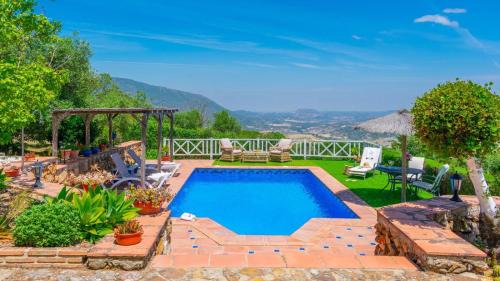 El Gastor Villa | Casa La Buhardilla del Gastor by Ruralidays