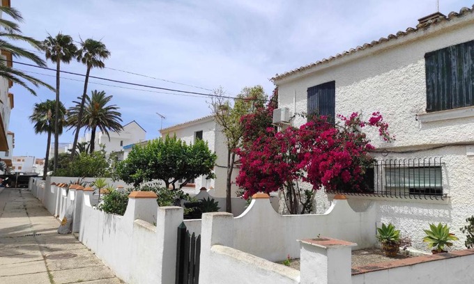 Zahara de los Atunes House | Casa La Gaviota en el centro de Zahara