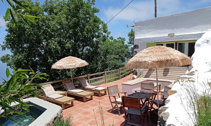 La Orotava House | Casa La Jara, located in the middle of nature for country lovers.
