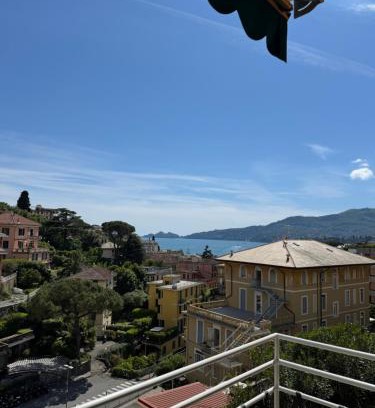 Rapallo Apartment | Casa La Marina by PortofinoVacanze