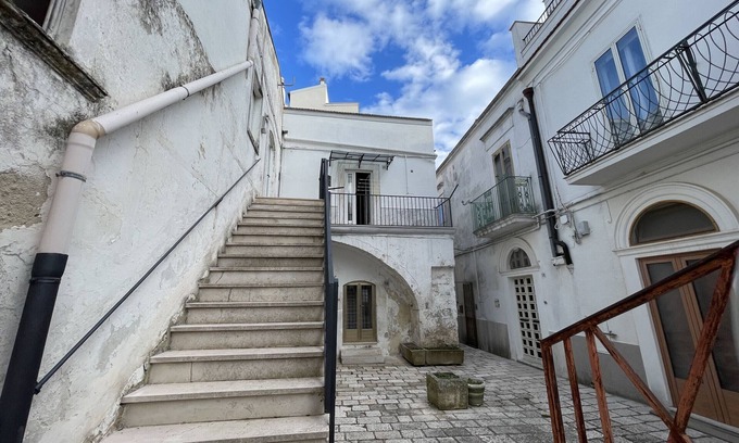 Monte Sant'Angelo Apartment | Casa Larghetto - Affitti Brevi Italia