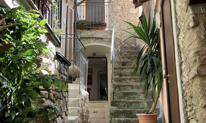 Vallebona House | Casa Ligurian Life