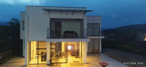 Sopetran House | Casa Lili