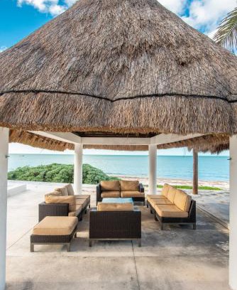 Chicxulub Puerto Villa | Casa Linda, Paraíso de 4 recámaras en la Playa