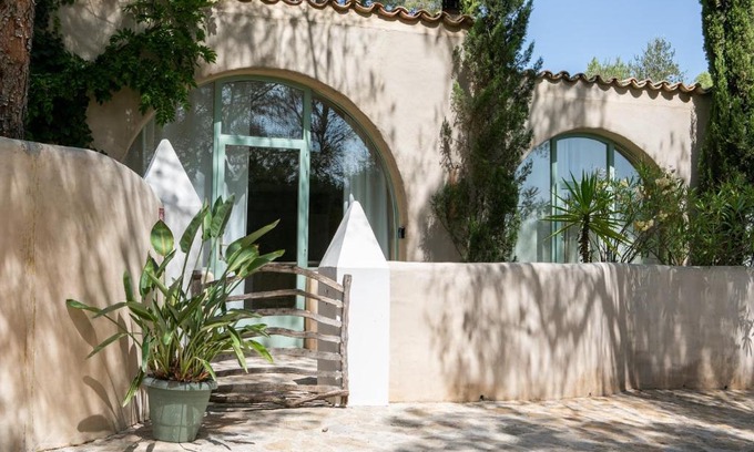 Canyelles House | Casa Los Arcos at Masia Nur Sitges, Adults only