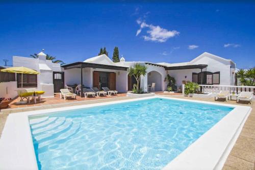 Puerto del Carmen Villa | Casa Marco