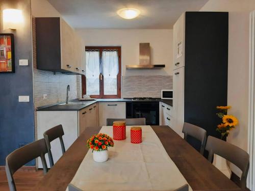 Val Maria-Pur Apartment | Casa Maria giardino