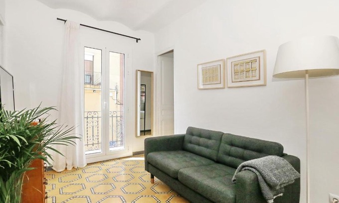 Collblanc y La Torrassa Apartment | Casa nanit apt d