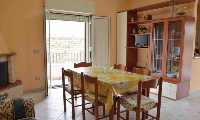 Nettuno Apartment | Casa nettuno. 500 mt dal mare