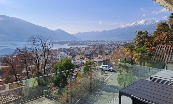 Minusio Apartment | Casa Nicola: Modern Holiday Home with Exceptional Views in Minusio, Switzerland
