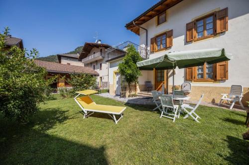 Castello-Molina di Fiemme Apartment | Casa Nicole