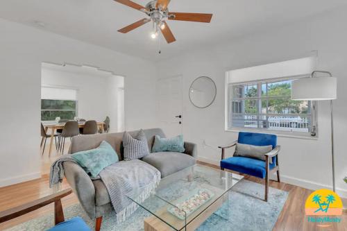 Seybold House | Casa Nikoleta Gated 3Bd 2Bth 10 Min to Beach