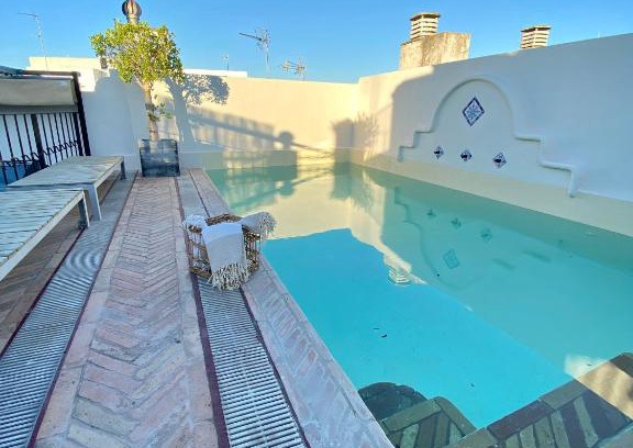 San Bartolome House | CASA PALACIO SXVIII CON PISCINA en centro histórico de SEVILLA
