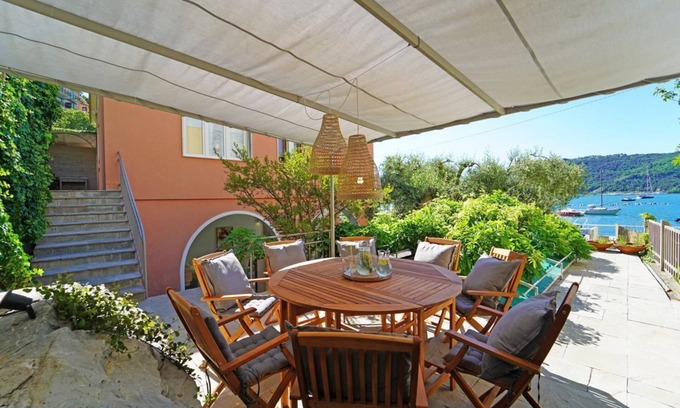 Portovenere Villa | Casa Palmaria - Five Bedroom Villa, Sleeps 9