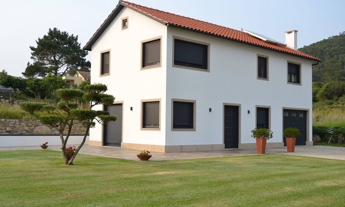 Villadesuso House | Casa Patricia, Casa con Jardin . Vistas al mar y a la Montaña