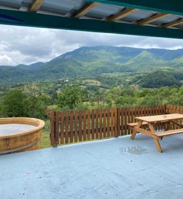Baia-Sprie House | Casa Poca