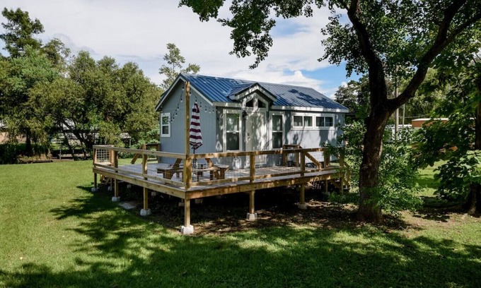 Ventress House | Casa Poquito | Charming Tiny Home at FR