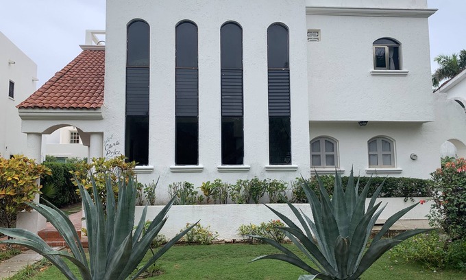 Playacar Fase I House | Casa Price with Private Pool includes housekeeper/cook!