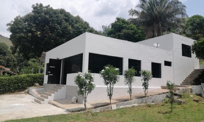 Melgar House | Casa Quinta Villa Carolita